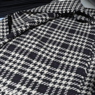 30%羊绒70%羊毛 2.5m 205号康平纳黑色千鸟格羊毛羊绒 750g