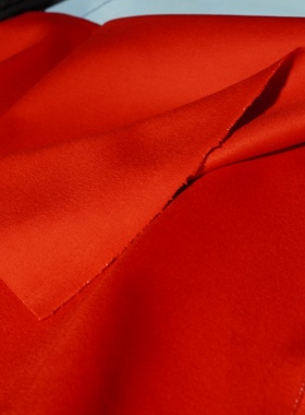 186号康家红色半精纺双面羊绒布料 600g/1.6 50%羊绒50%羊毛