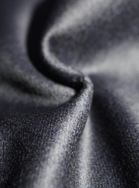 129号康平纳藏蓝色斜纹精纺羊绒 650g/2.5m 30%羊绒70%羊毛