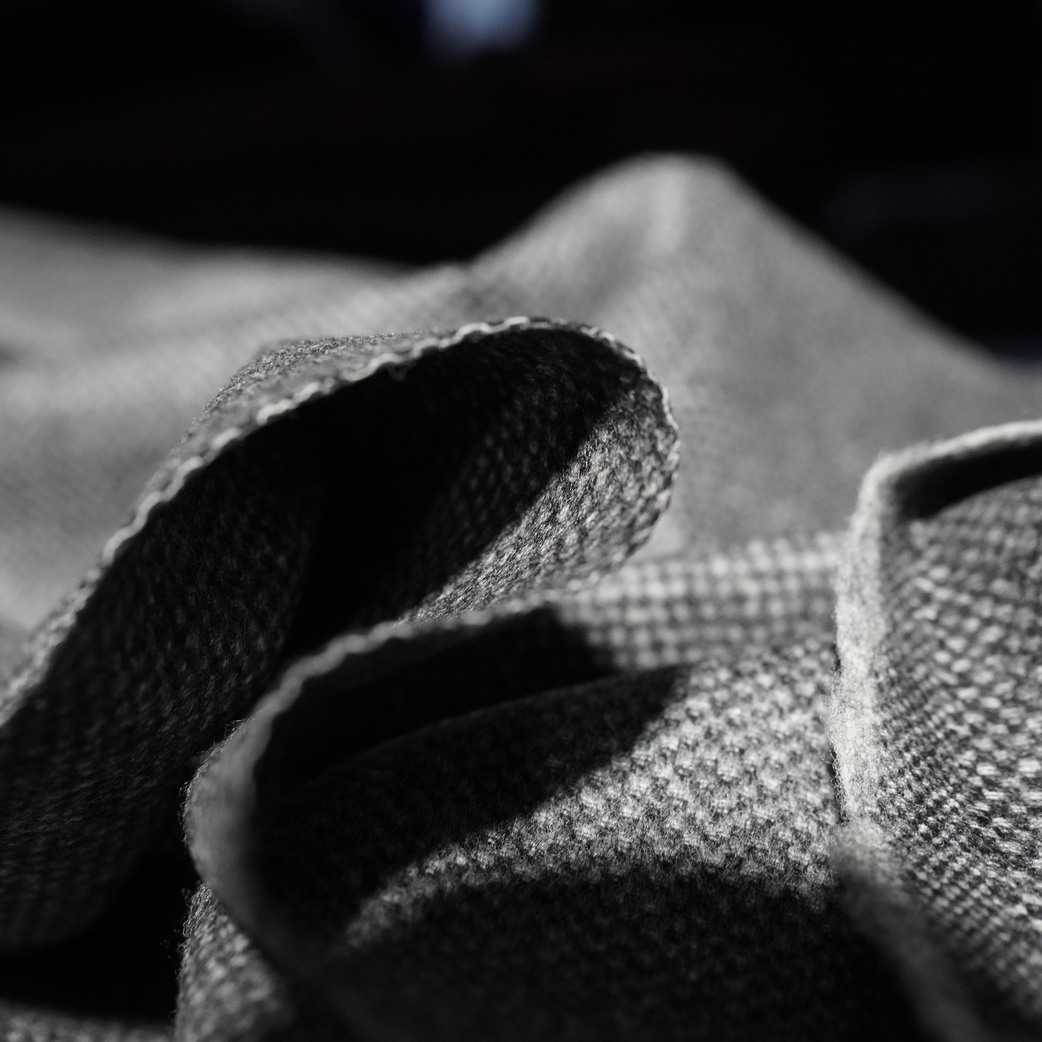 39号康家深灰点点提花精纺 冬阔腿裤 430g/1.5m 80%羊绒20%羊毛,纺织面料/辅料/配套,毛呢布料,淘宝优惠券,粉丝福利购,淘宝优惠卷