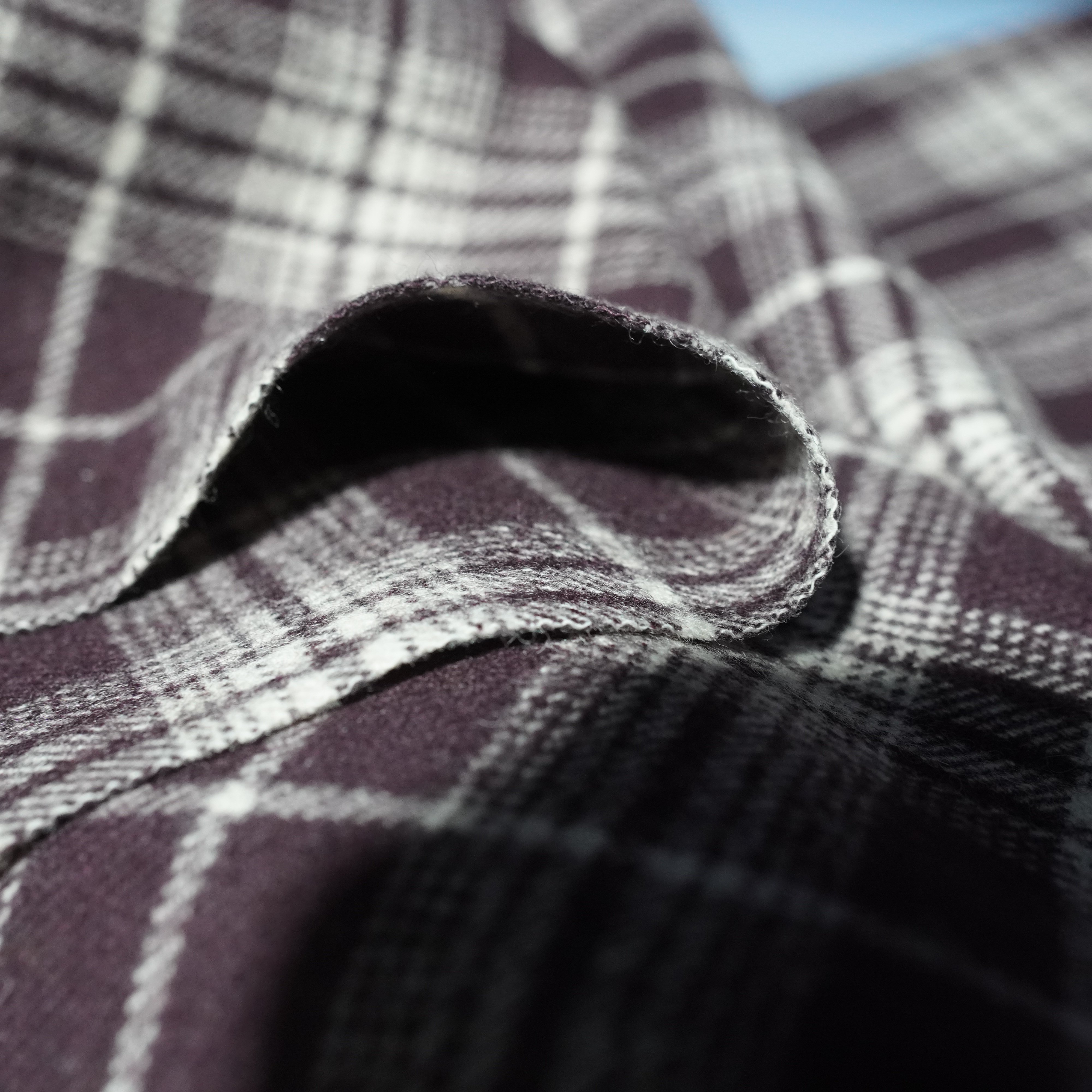 康平纳格子精纺羊绒布料