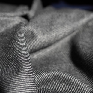 440 60%羊绒40%羊毛 奢侈代工 116号康家灰色斜纹提花精纺