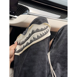 藏青色鲨鱼嘴贴布短裤男款夏季美式潮牌高街五分裤子薄款透气中裤图片