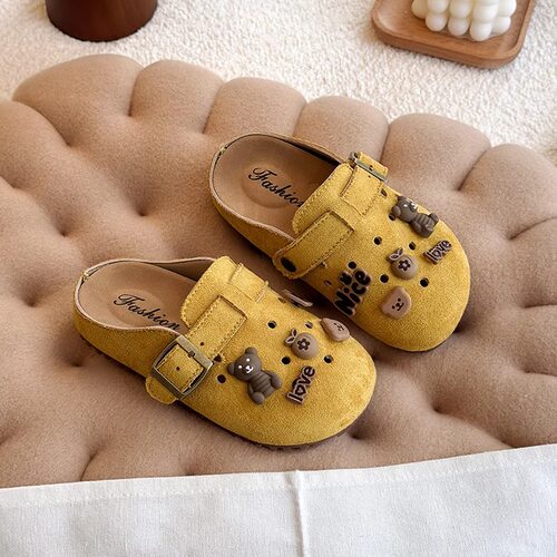 儿童包头半拖鞋2026春夏季新款外穿复古女童休闲勃肯鞋男童洞洞鞋