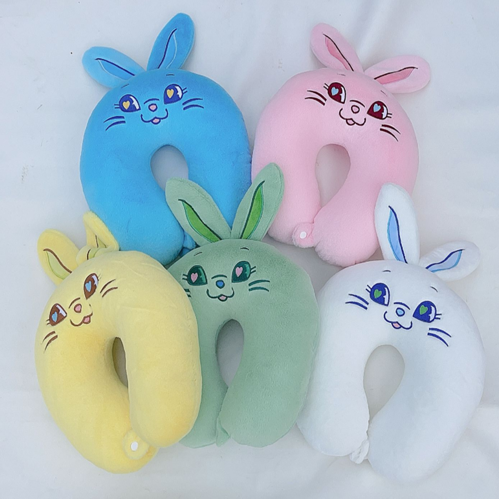 NEWJEANS 枕头bunini 兔子卡通U 型枕头午睡飞行枕头Haerin HANNI