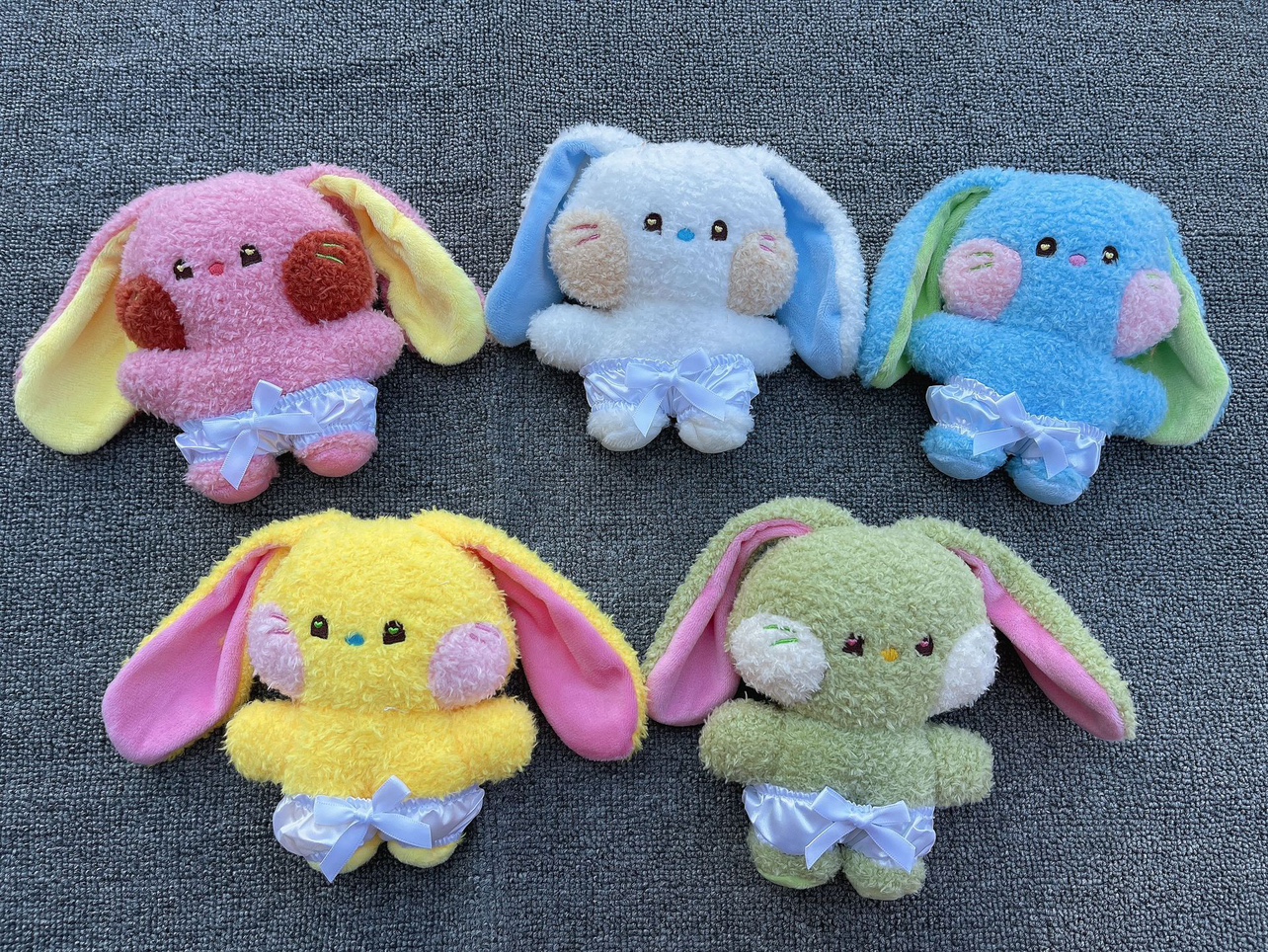 newjeans 金敏智 姜海粼 Minji Danielle Haerin 兔子公仔玩偶