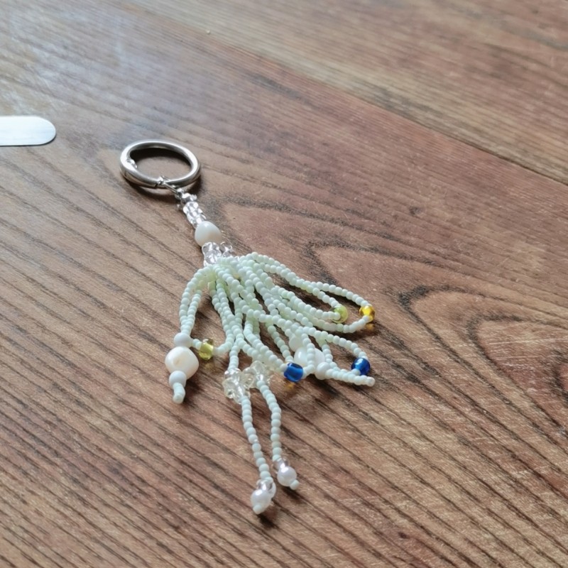 漠漠布语手作 淡雅青色米珠蝴蝶结流苏手机链手机壳挂绳包包挂件