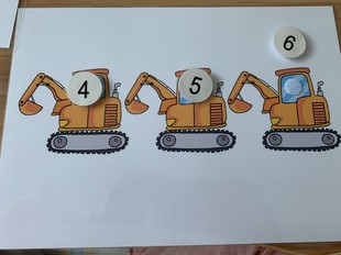 幼儿园中班大班数学找相邻数教具认识玩具练习题启蒙趣味益智排序