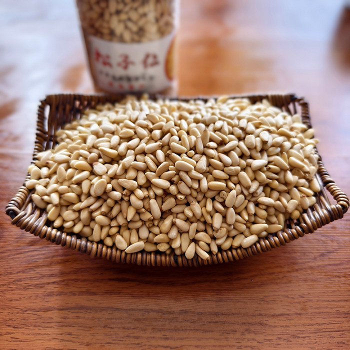 红松仁新货野生东北原味无壳大颗粒松子仁坚果零食散装