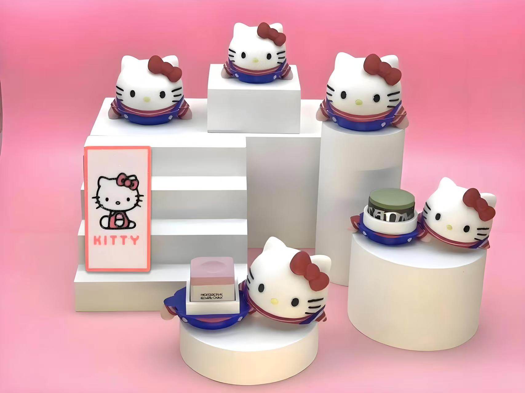 Hello Kitty 凯蒂猫塔悟姆收纳红色7500圣诞配色强磁台球巧克盒