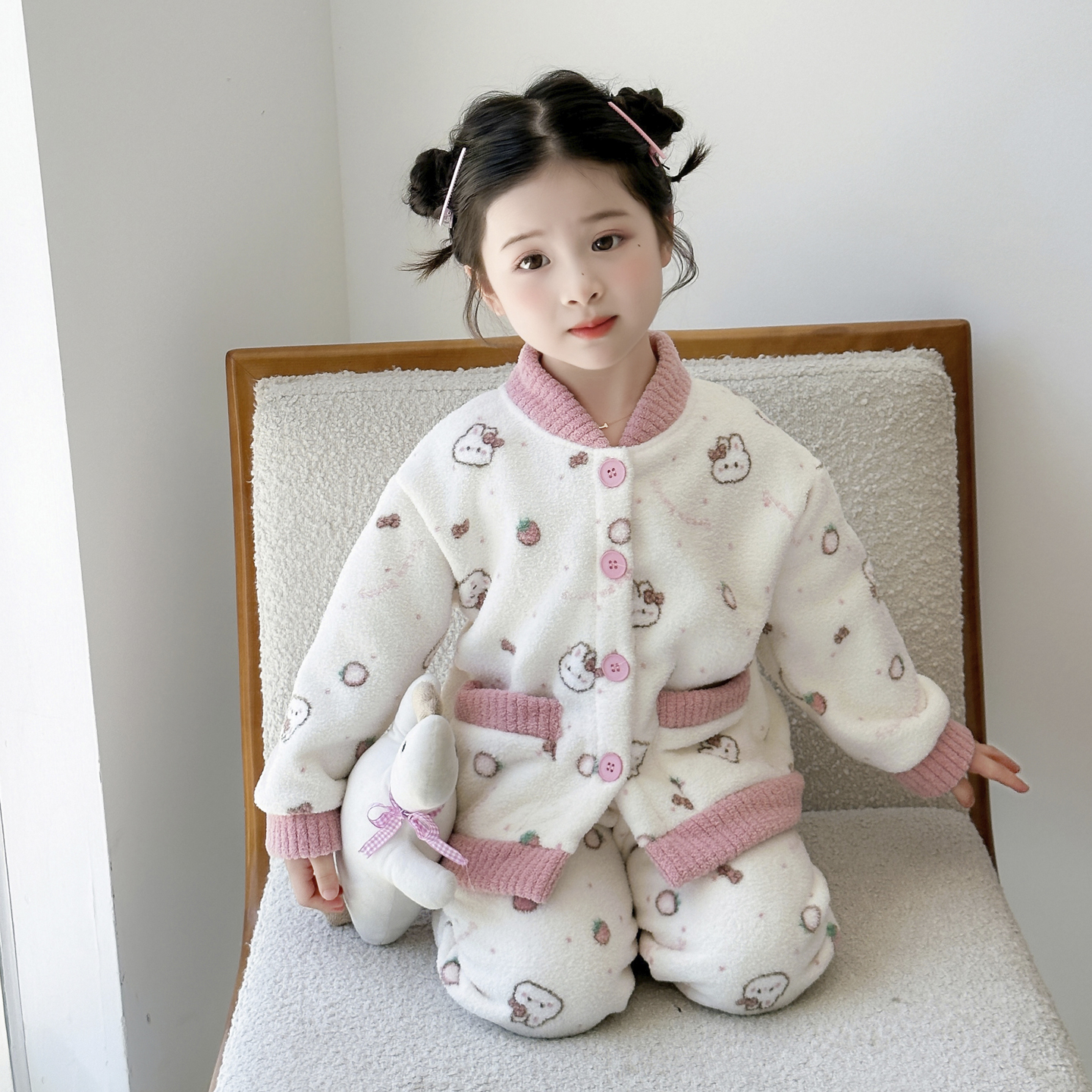 儿童珊瑚绒睡衣套装女童秋冬新款