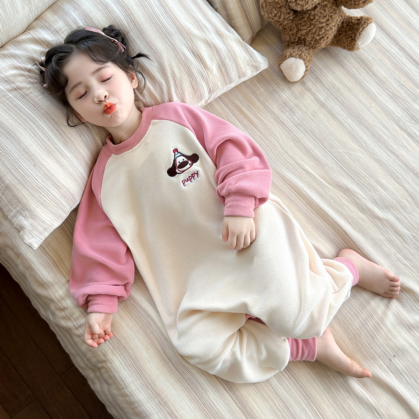 女童奥粒绒连身睡袋秋冬款