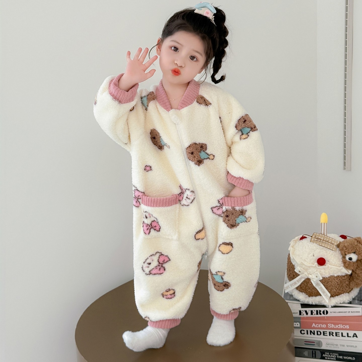 女童连体睡衣秋冬款珊瑚绒2025新款爬服小童女孩宝宝儿童保暖睡袋,童装/婴儿装/亲子装,家居服连体衣,淘宝优惠券,粉丝福利购,淘宝优惠卷