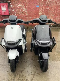 京牌大九小九九号神鹰电动自行车电瓶车锂电骑手快外卖车库路泽