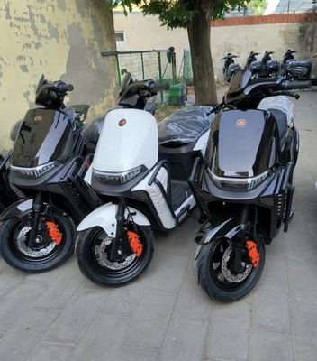 京牌大九小九九号神鹰电动自行车电瓶车锂电骑手快外卖车库路泽