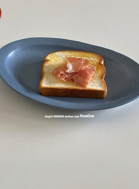 走失的blue 日式异形陶瓷盘椭圆不规则餐盘蓝色鱼盘北欧早餐盘