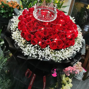 云南红河州弥勒市泸西县元阳县鲜花店同城配送女朋友情人节红玫瑰