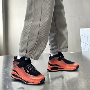 人本拼色加绒保暖高帮运动鞋男童中大童儿童户外老爹鞋系带休闲鞋