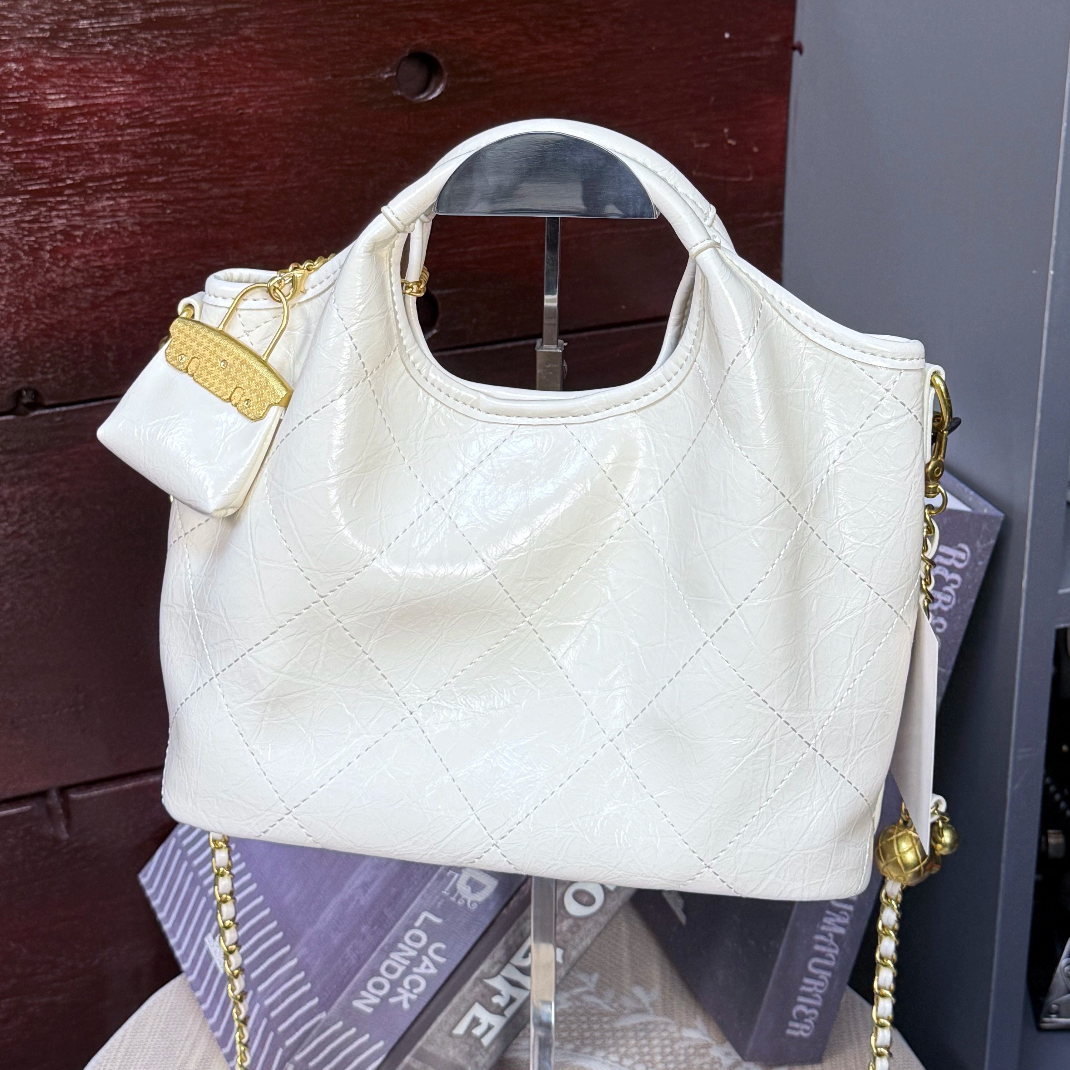 白色菜篮子手提单肩斜挎包,箱包皮具/热销女包/男包,通用款女包,淘宝优惠券,粉丝福利购,淘宝优惠卷