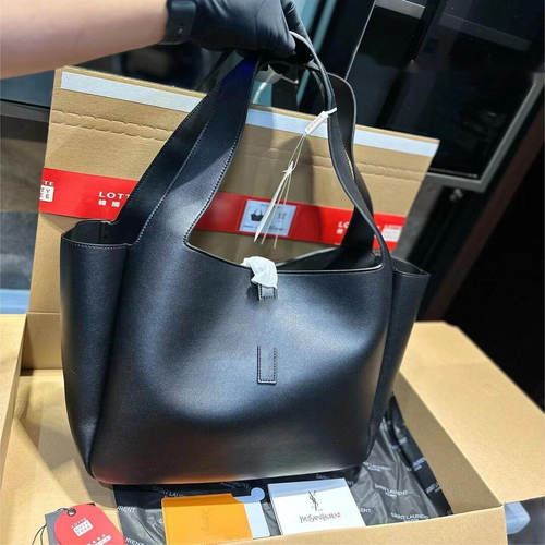 新款女包简约时尚高端潮流百搭单肩托特包