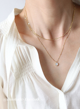 Basstudio 双层白贝壳圆形几何套链锁骨链女钛钢镀18K金不掉色