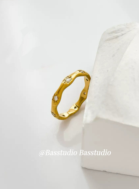 Basstudio不掉色轻奢精致八芒星波浪设计钛钢金色时尚气质戒指女