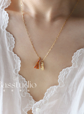 Basstudio 新中式小金条藏风锤纹方块五彩绳钛钢项链不褪色可碰水