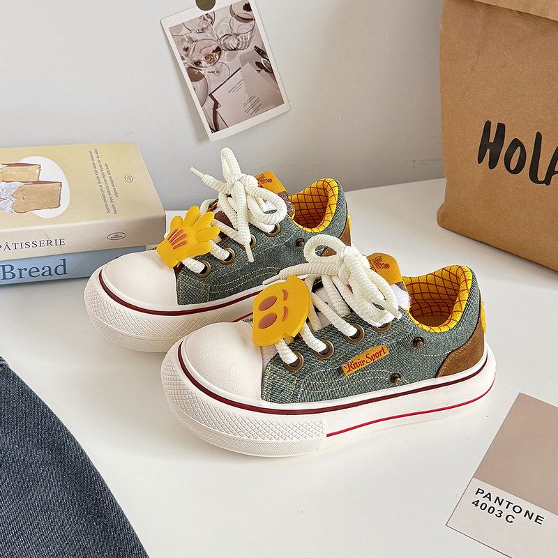 港版休闲鞋子新款2025年帆布鞋