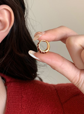 安可拉红色耳扣铜镀真金螺旋纹理简约轻奢耳扣新年红色系列耳环