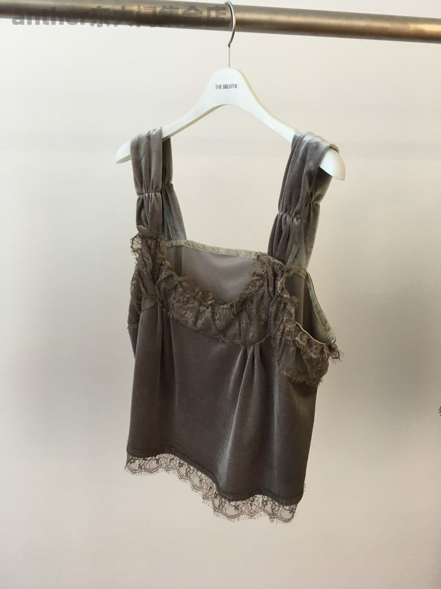 breathe韩国东大门2025秋季新款时尚百搭宽松休闲丝绒吊带背心