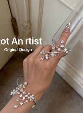 海外ins百搭小众现代简约设计感璀璨流淌线形水钻锆石戒指手镯