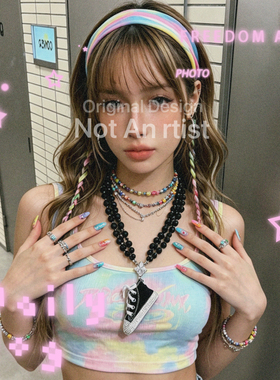 小众不撞款美式甜酷y2k辣妹风恶搞鞋子满钻帆布鞋项链女黑色