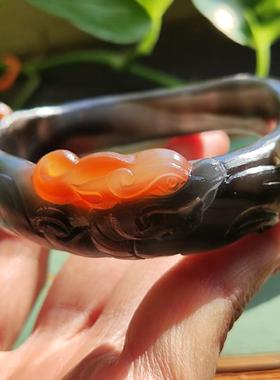 貔貅回头 金银不愁 纯天然巴西黑红老料玛瑙雕刻手镯 精工大气55