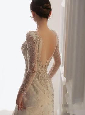 出门鱼尾轻婚纱2025新款新娘小个子主纱奢华重工拖尾礼服冬季迎宾