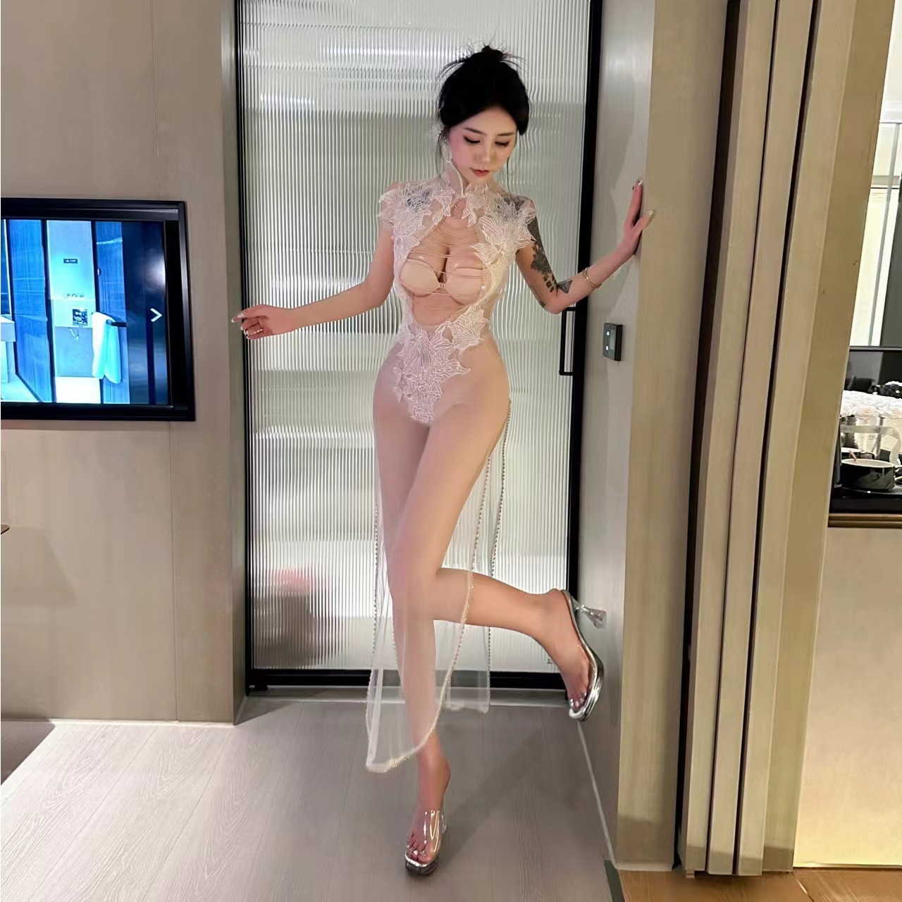赫伯丽中国风改良旗袍高开叉露胸蕾丝透视长款礼服桑拿技师工作服
