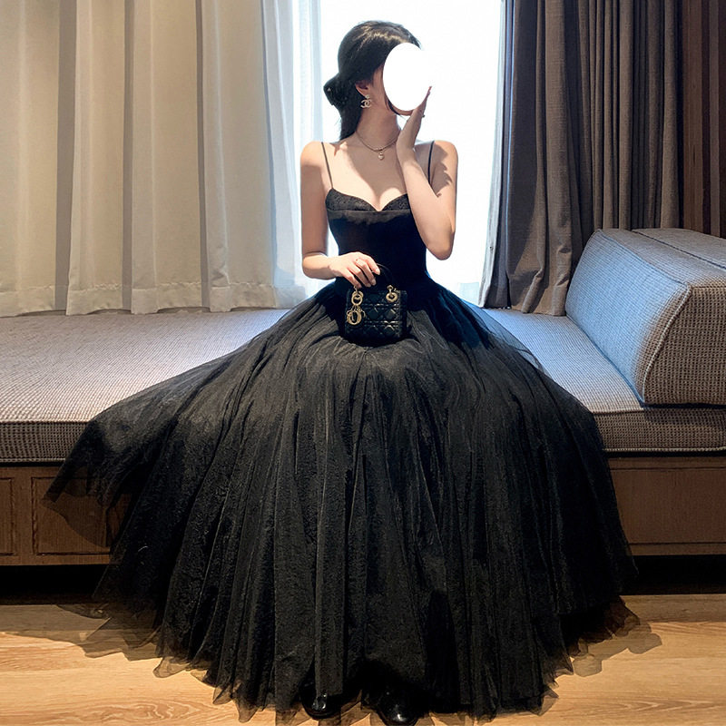法式小众设计感复古黑色吊带网纱连衣裙女名媛气质宴会礼服裙无