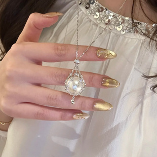 捕梦网爆闪镶钻网兜珍珠项链小众设计可拆卸千金感轻奢毛衣链女