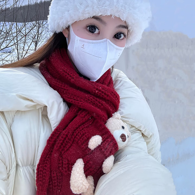 新年圣诞节礼物可爱小熊红色围巾女冬季新款保暖百搭针织毛线围脖