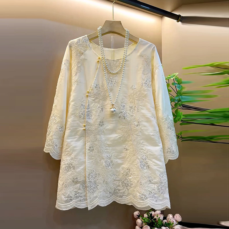 新款国风重工亮片设计感减龄上衣宽松显瘦大码女人衫胖MM时尚大衫,女装/女士精品,大码内搭,淘宝优惠券,粉丝福利购,淘宝优惠卷