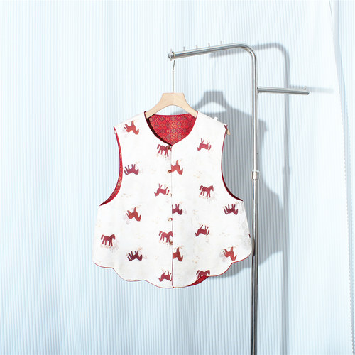 双面穿复古提花新中式马甲背心女新款圆领小马刺绣轻国风叠穿上衣