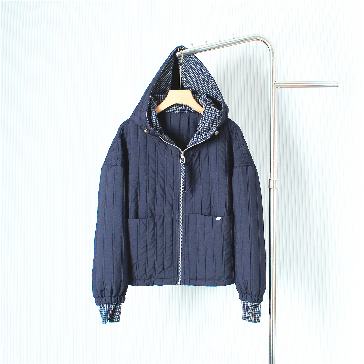 连帽短款棉衣外套女2025秋冬新款格子拼接夹克夹棉轻薄款保暖棉服