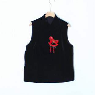 网红同款2026春季新款小立领亮片钉珠流苏小马图案丝绒马甲坎肩女