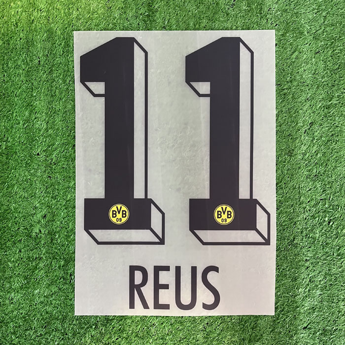 多特蒙德主场印字罗伊斯印号