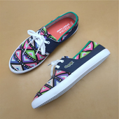 情侣鞋 帆布轻便单鞋 翼新康鳄鱼百搭透气软底花色系带舒适男士 正品