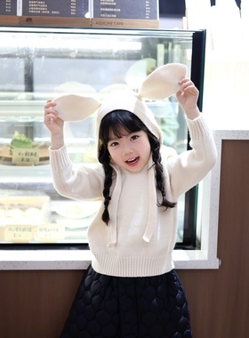 女童秋冬韩系套装26新款洋气女孩白色兔子毛衣ins爆款幼儿园男宝