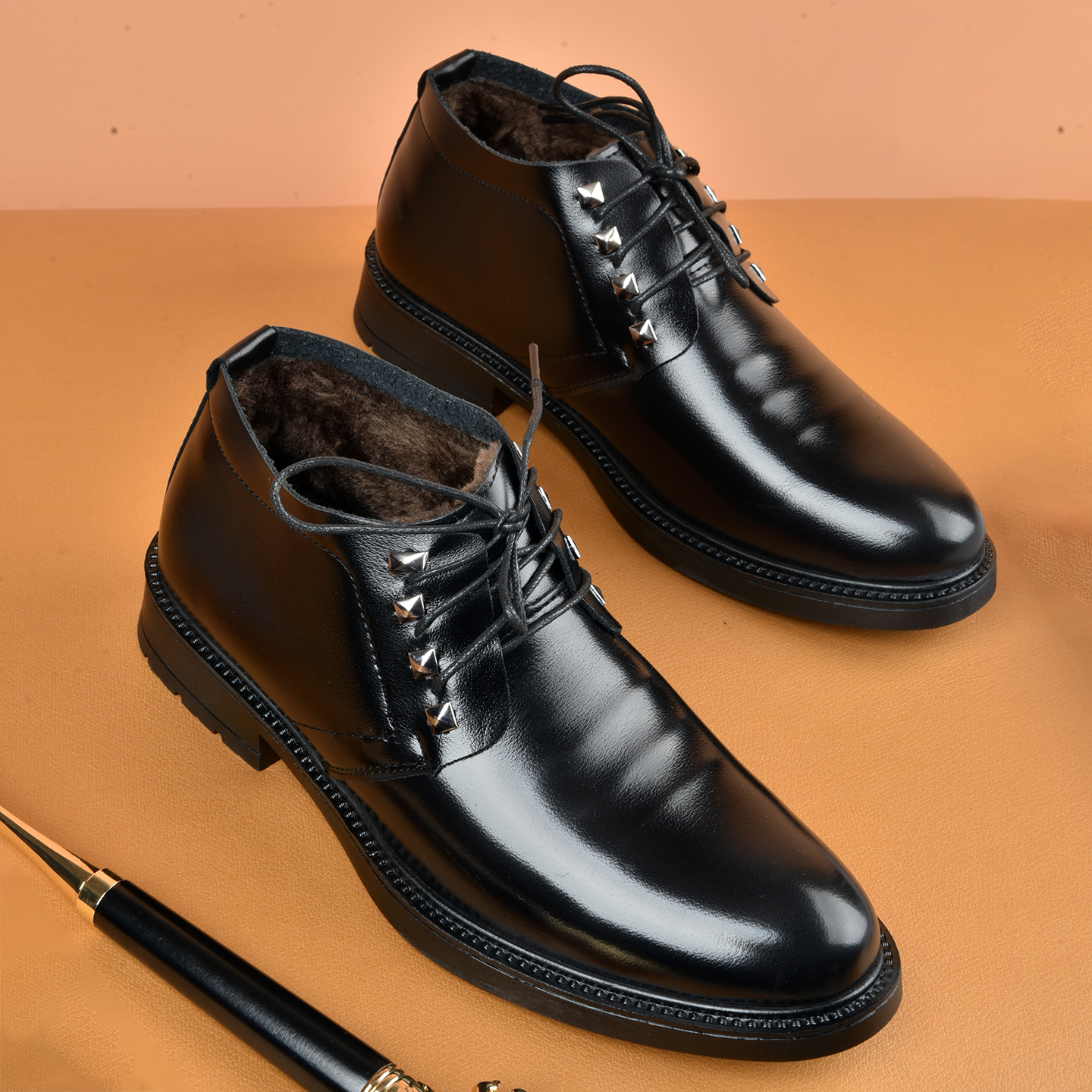 男士加绒皮鞋冬天鞋子男高帮加厚男鞋冬季棉鞋男款马丁靴2025新款