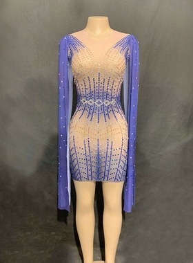 蓝色披风袖钻石礼服走秀晚装派对礼服设计感超长袖气质舞台表演服