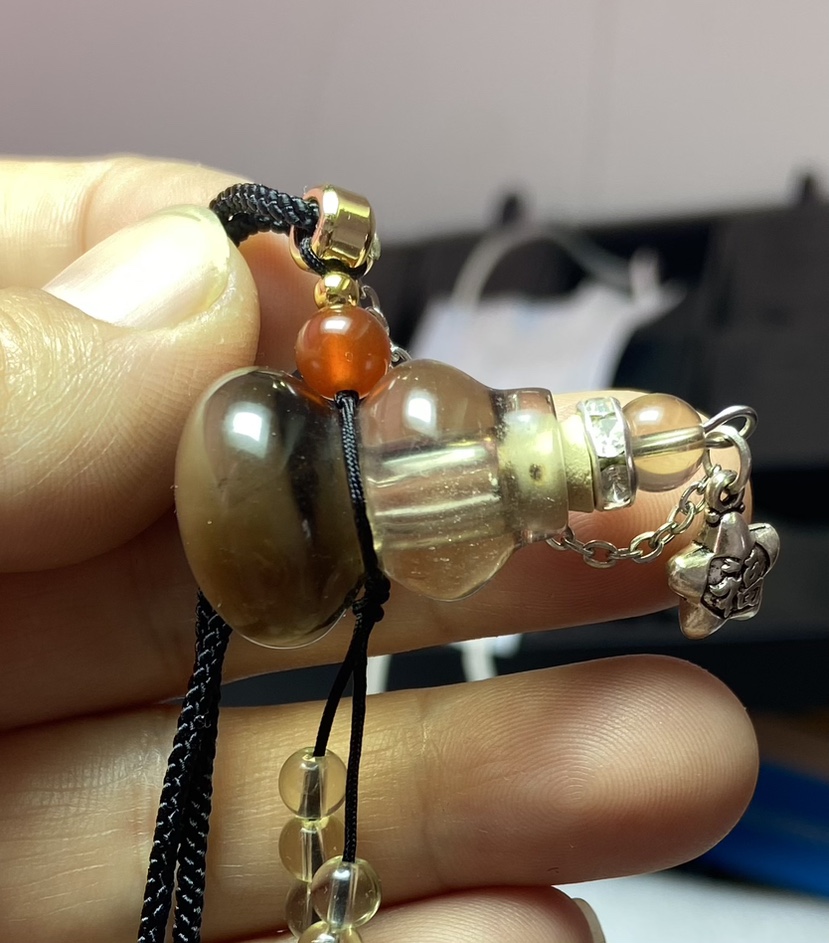 天然水晶葫芦精油扩香瓶空心可打开吊坠粉 白 紫茶 绿 红草莓水晶
