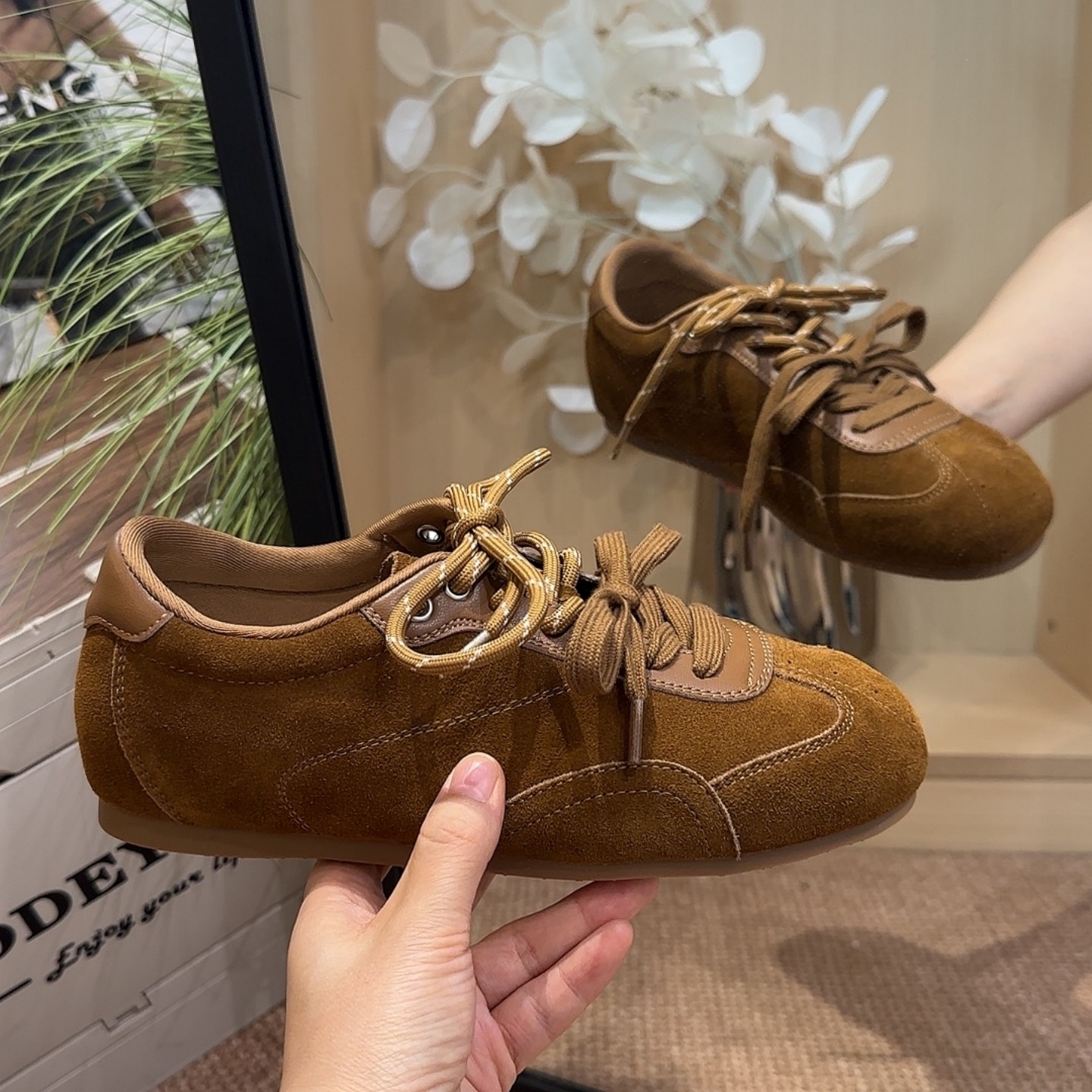 百搭舒适休闲运动德训鞋女鞋