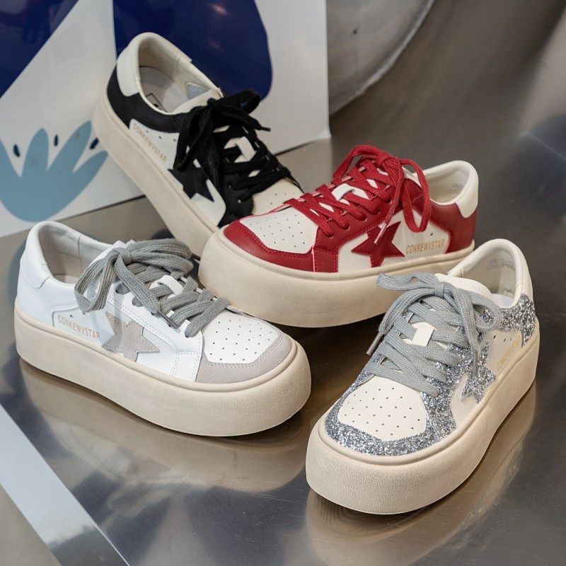 可卡依春季女鞋子韩国复古脏脏厚底星星鞋休闲牛皮板鞋百搭小白鞋